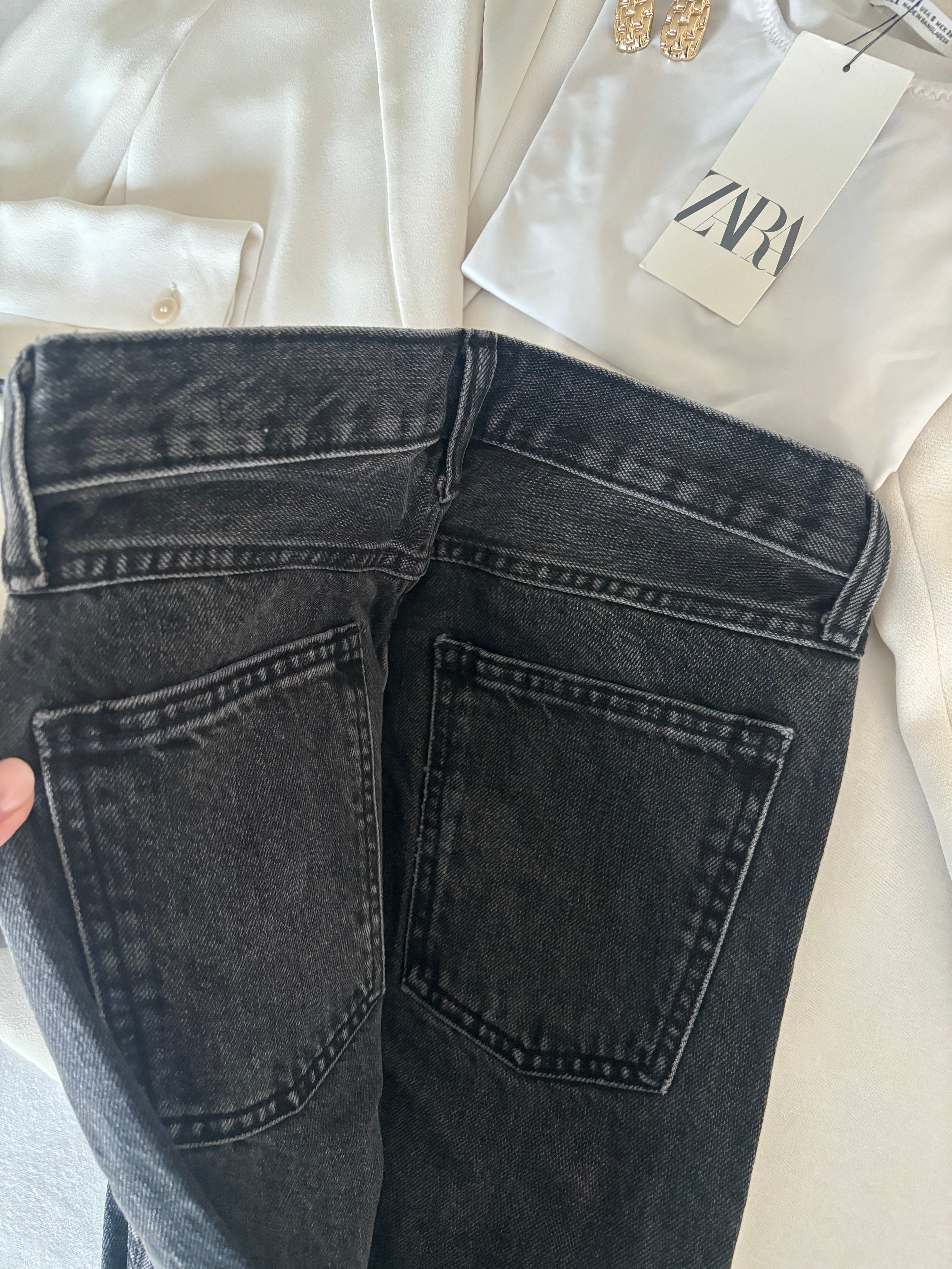Jeans Zara taille 36 (taille haute)