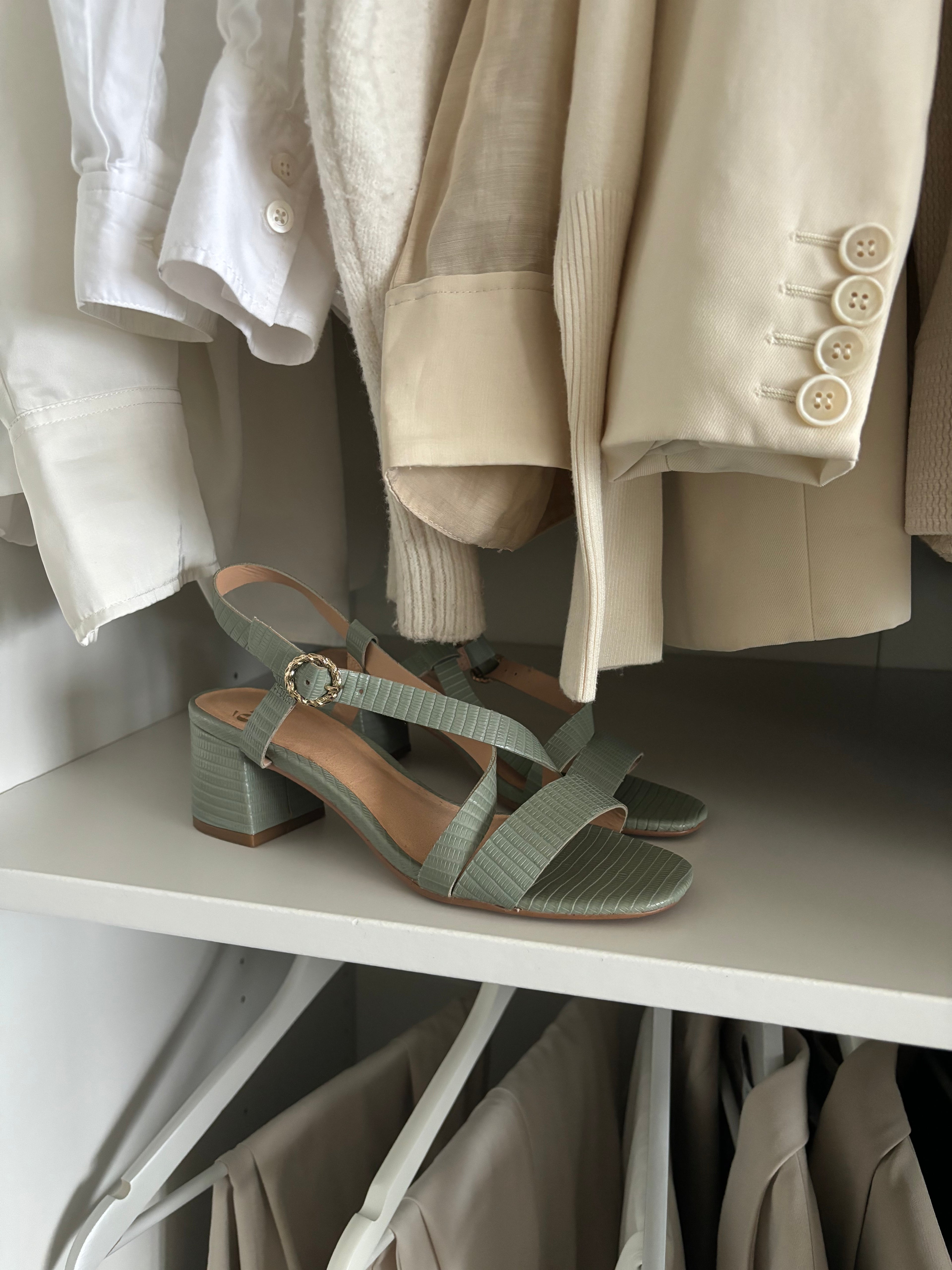 Sandales à talons en cuir ERAM taille 36