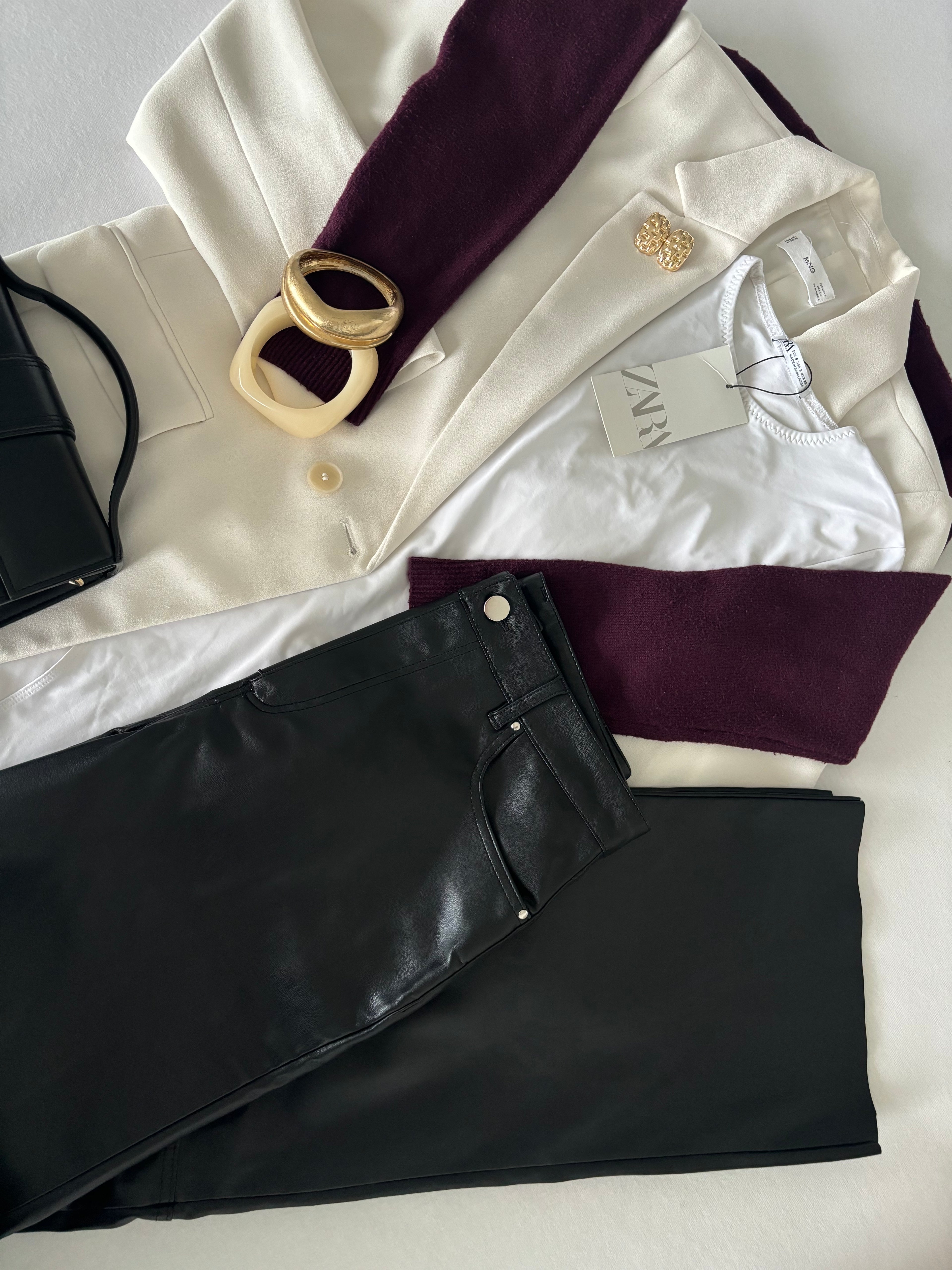 Pantalon en similicuir taille 36