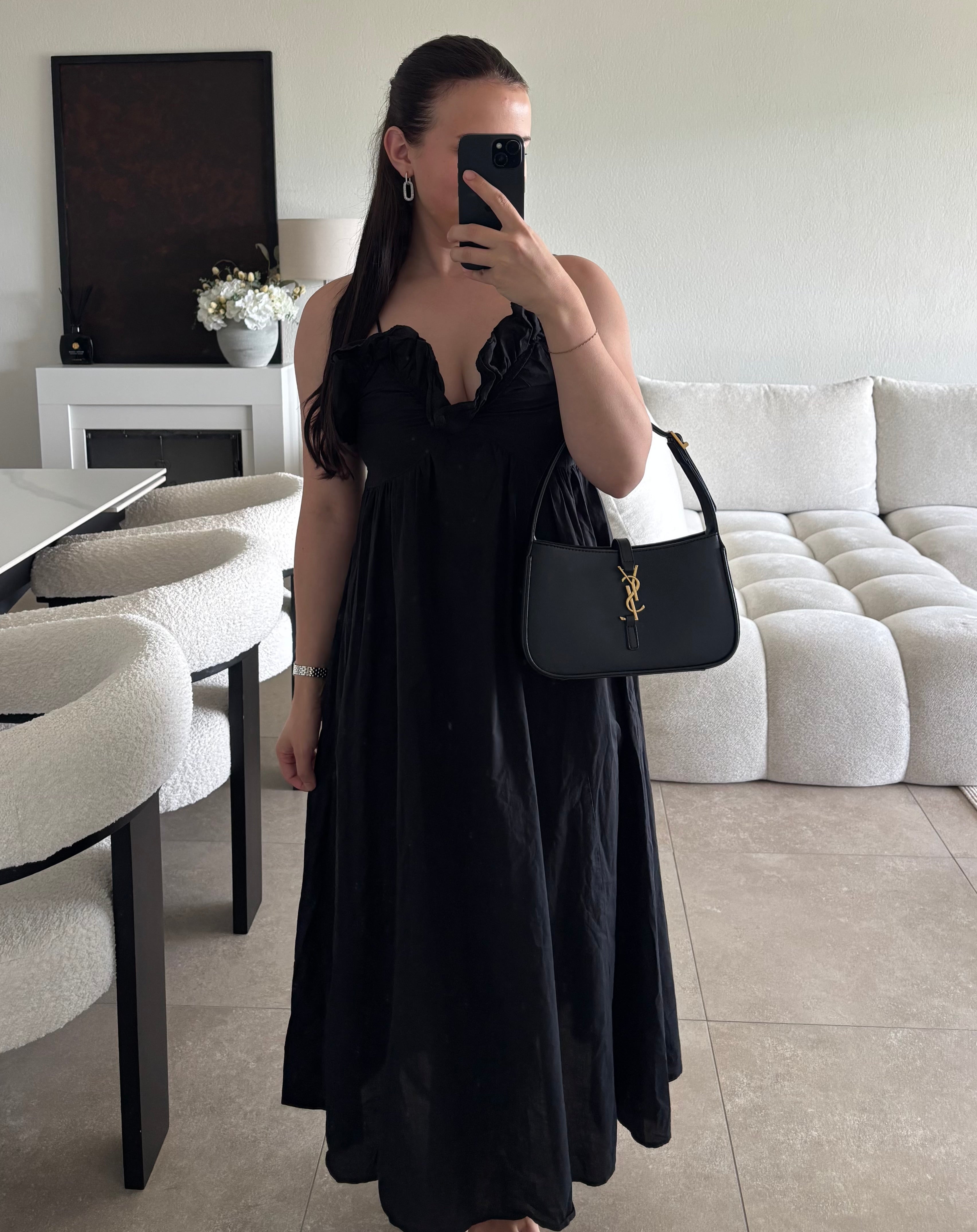 Robe H&M taille XS (peut aller pour un S/M)