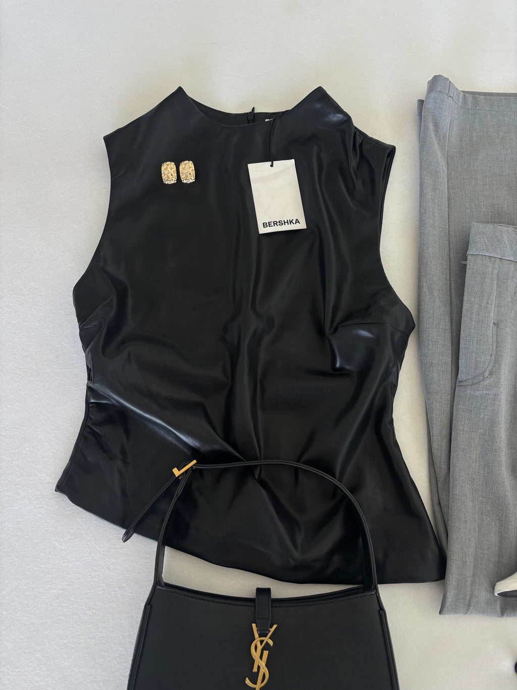 Haut Bershka taille L (neuf)