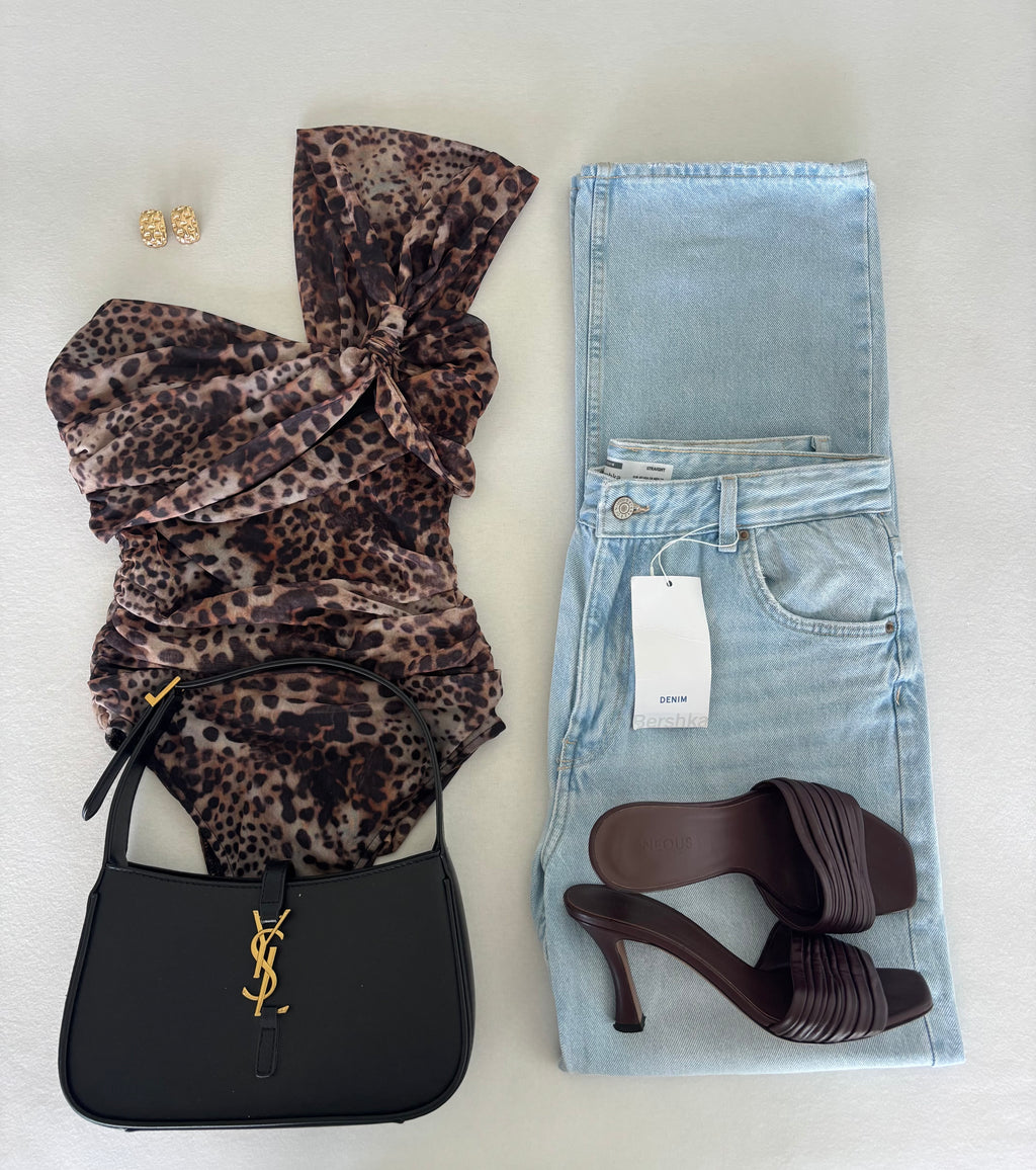 Jeans Bershka taille 40 (neuf)