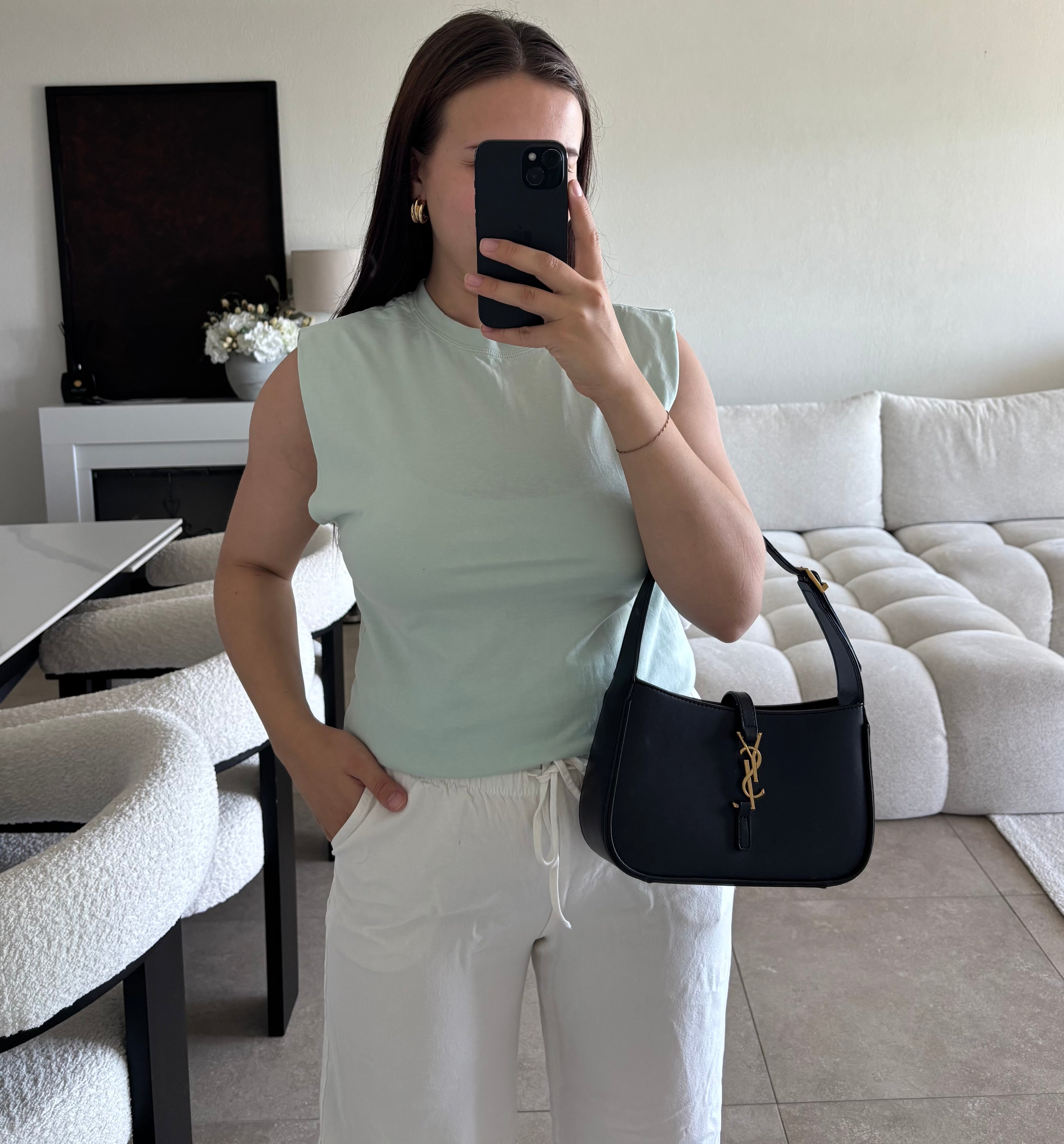 Haut H&M taille XS (peut aller pour un S/M)