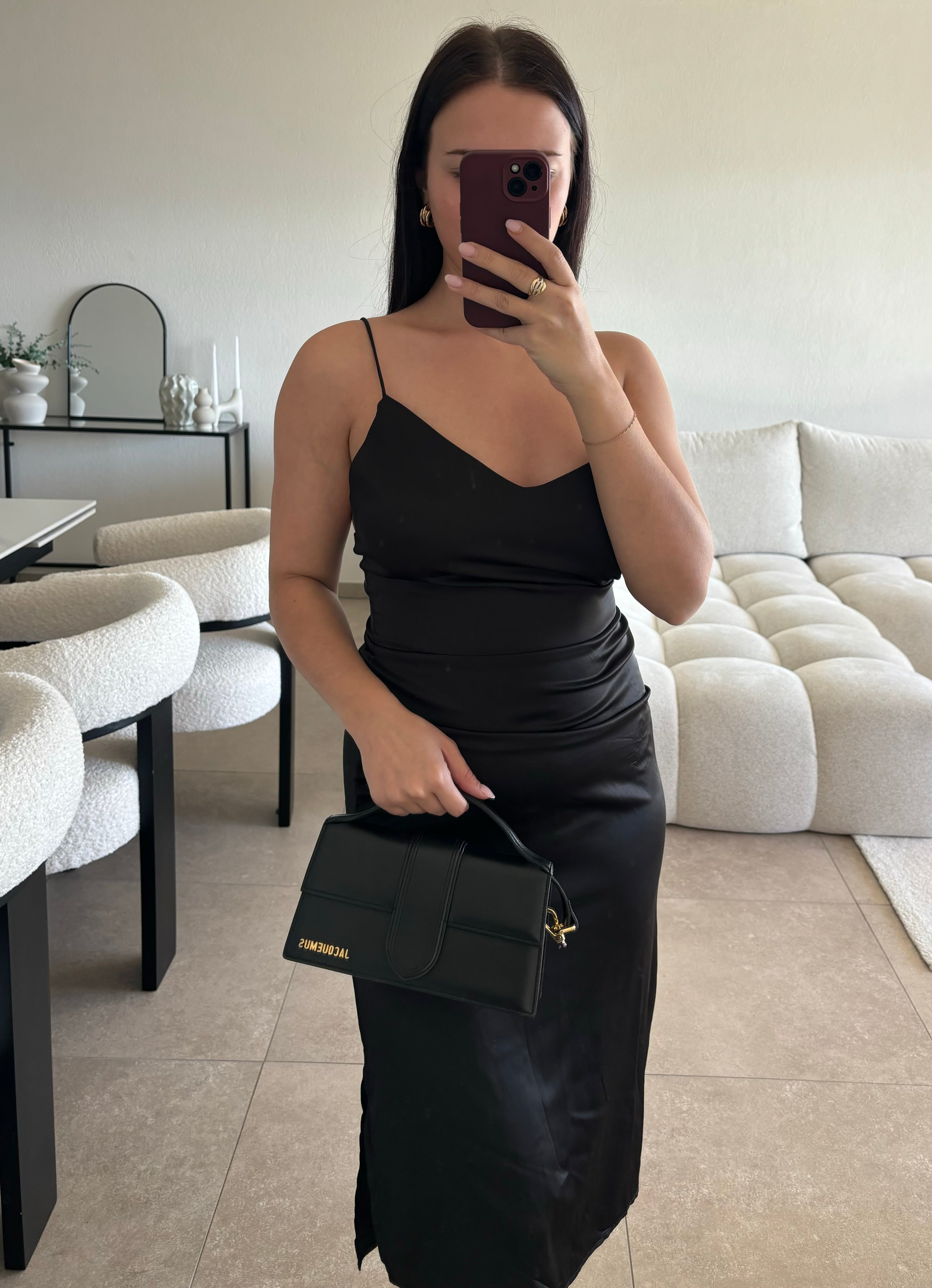 Robe satinée avec dos lacets taille S/M