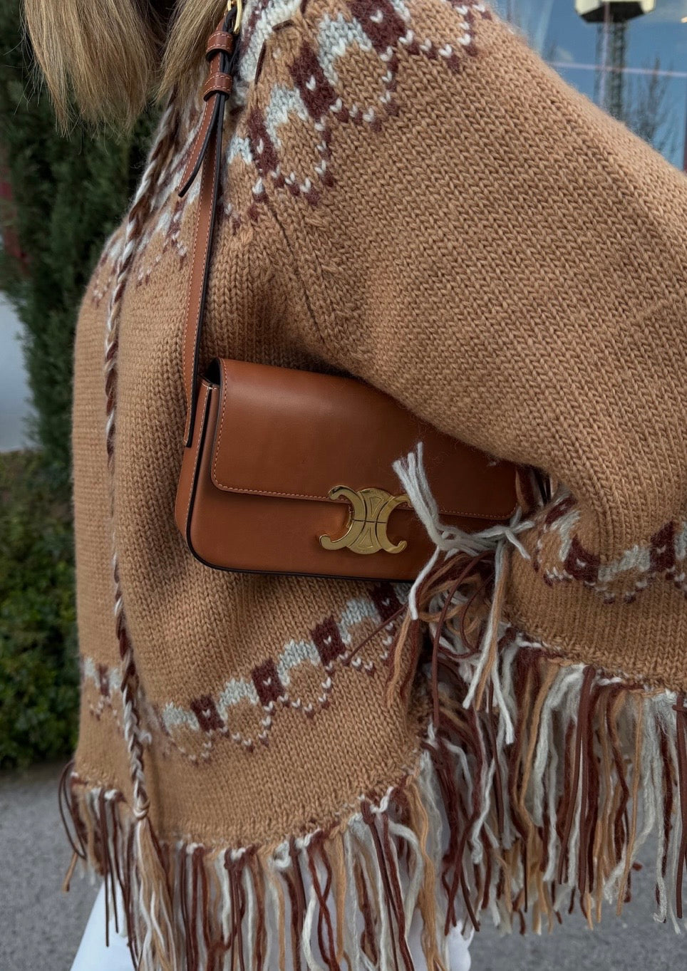 Poncho en maille 100% laine Zara taille M (édition limitée)