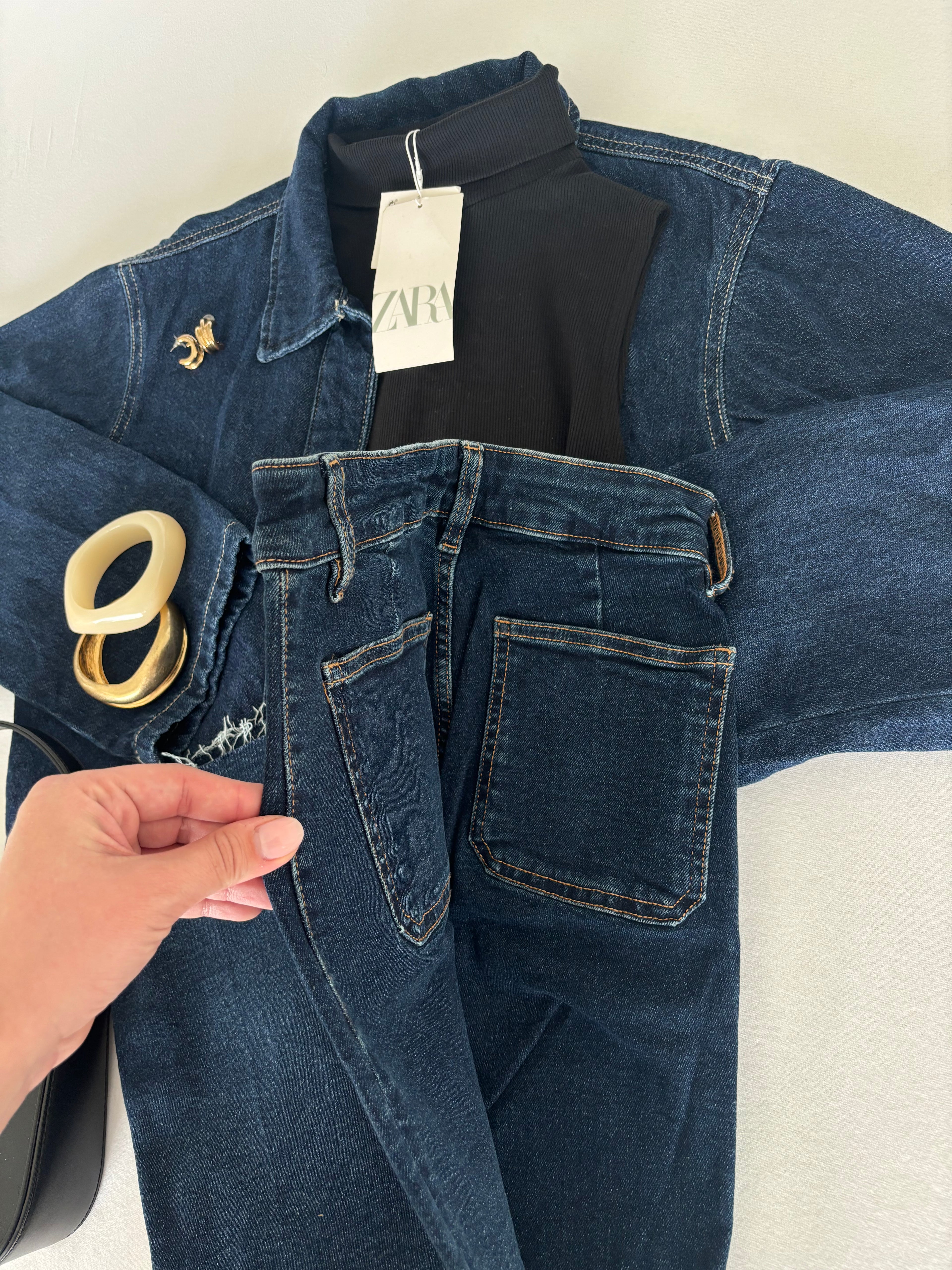 Jeans MANGO taille 36