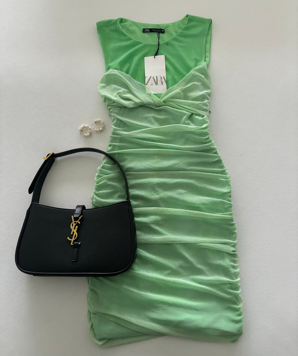 Robe Zara taille M (neuve)