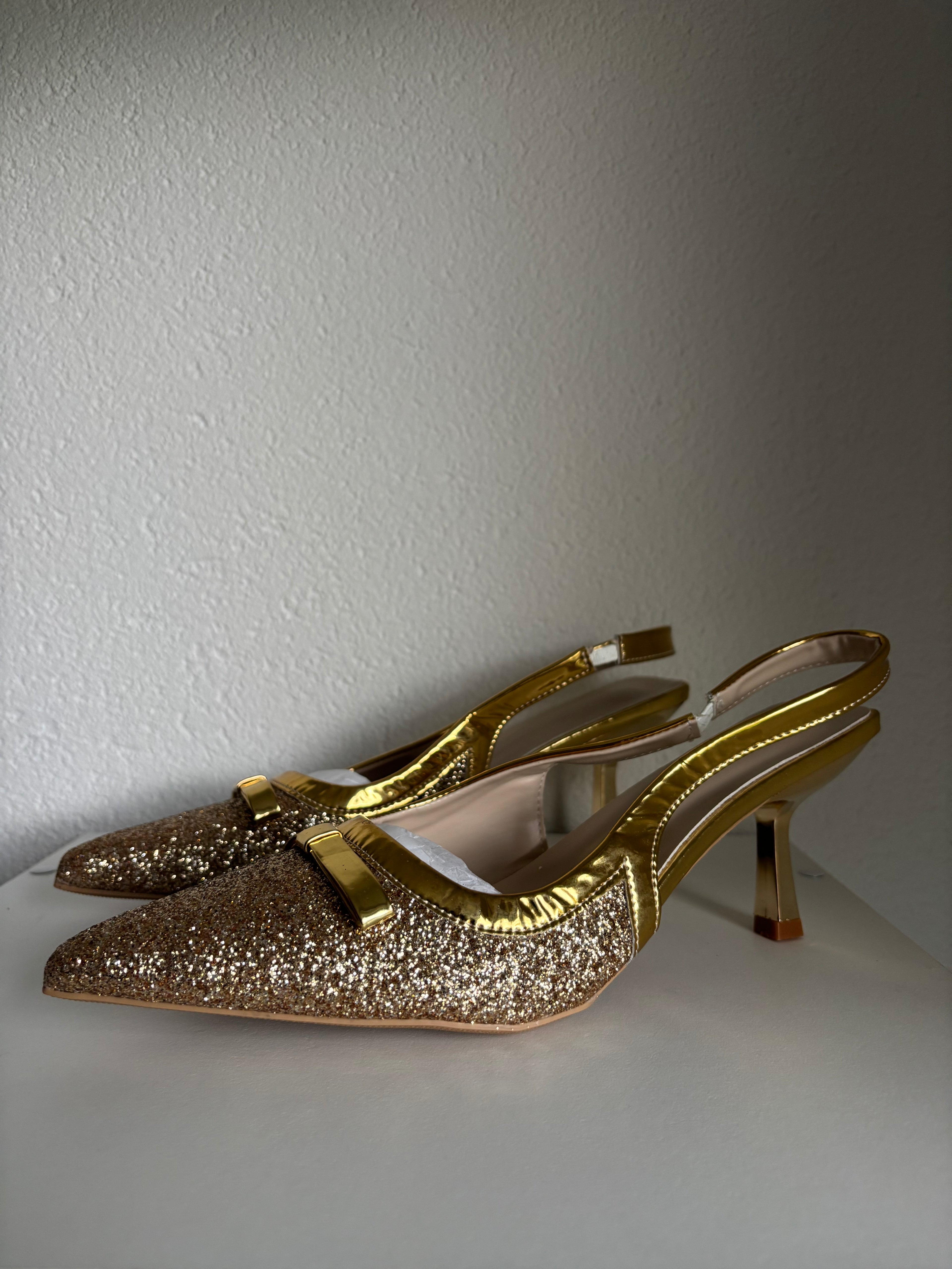 Escarpins à paillettes taille 43 (plutôt 41-42)