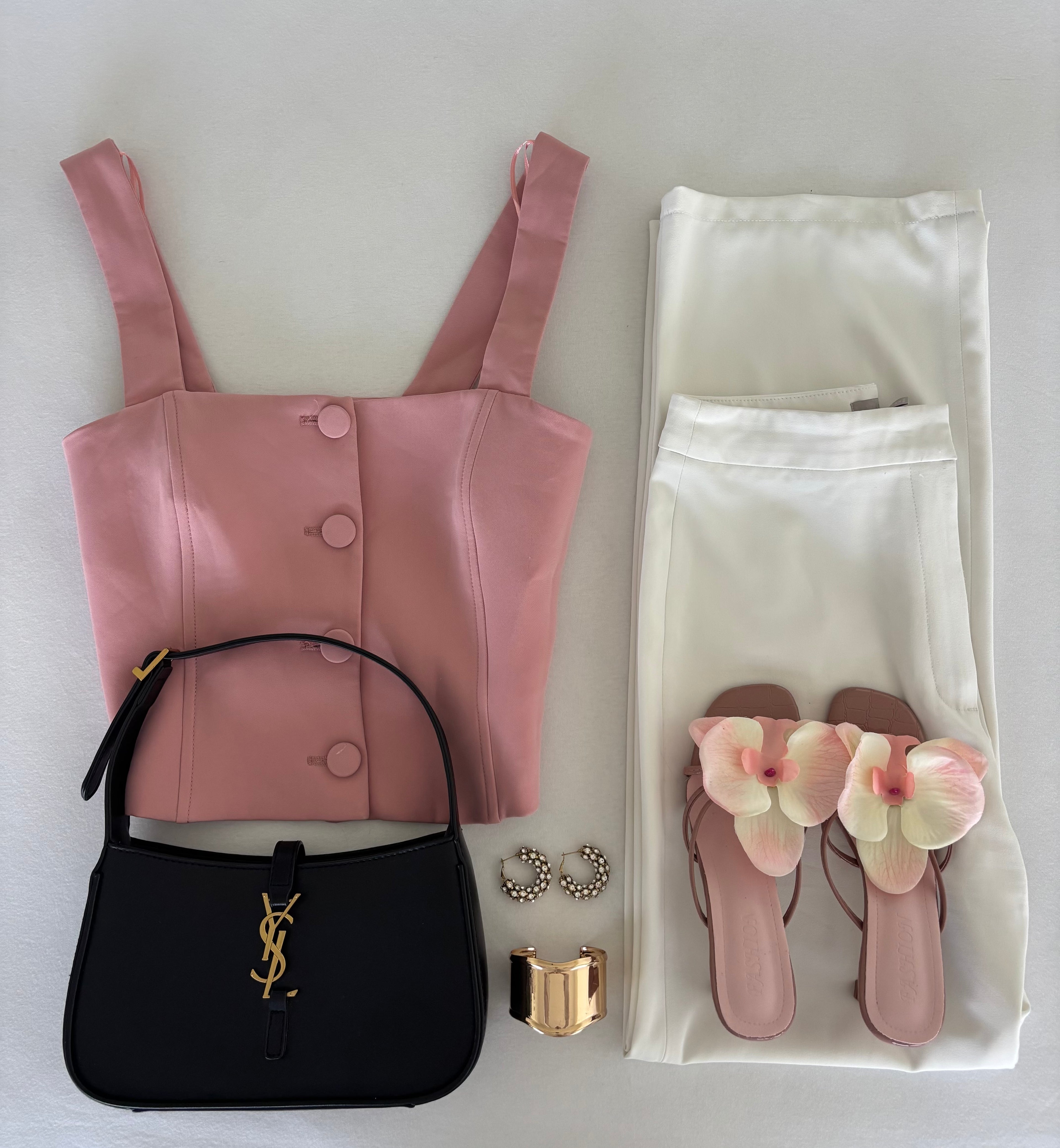 Haut Zara taille L (plutôt M)