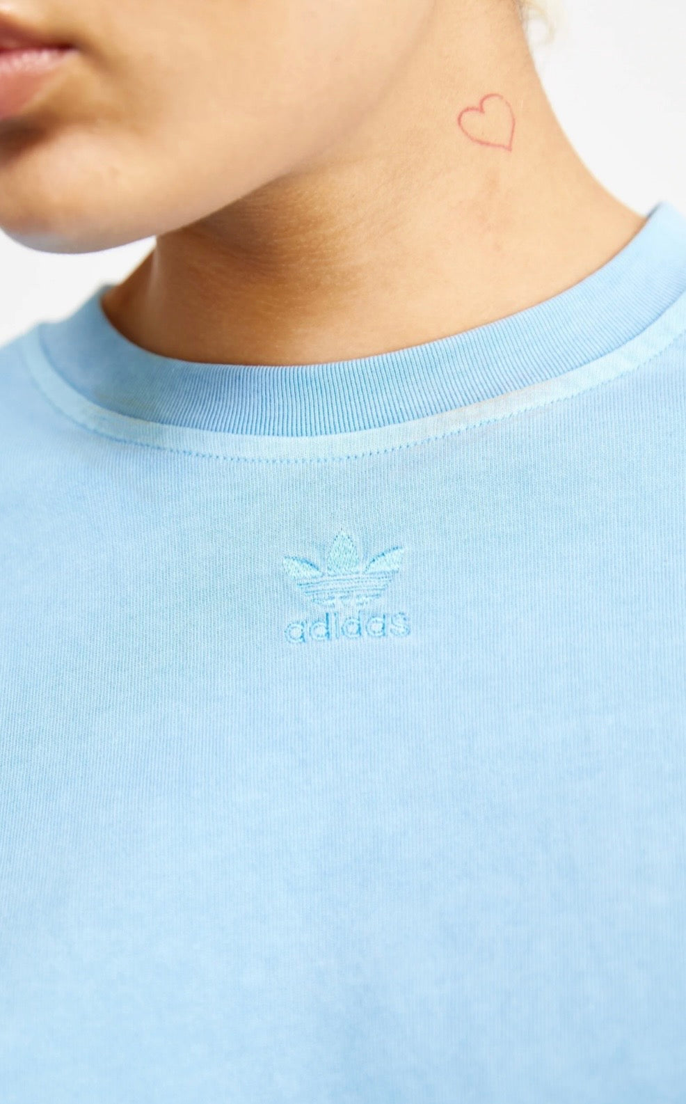 T-shirt Adidas taille M