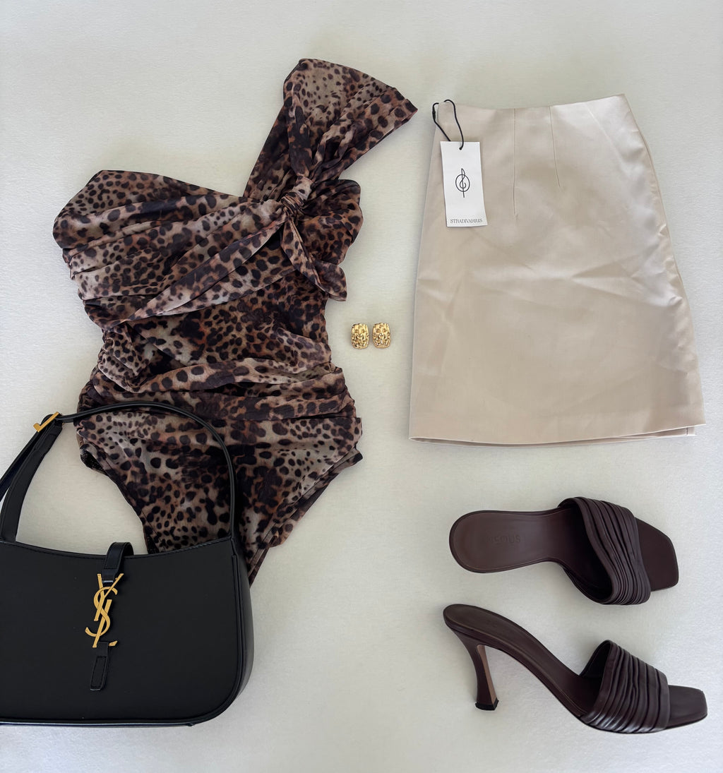 Jupe Stradivarius taille L (neuve)