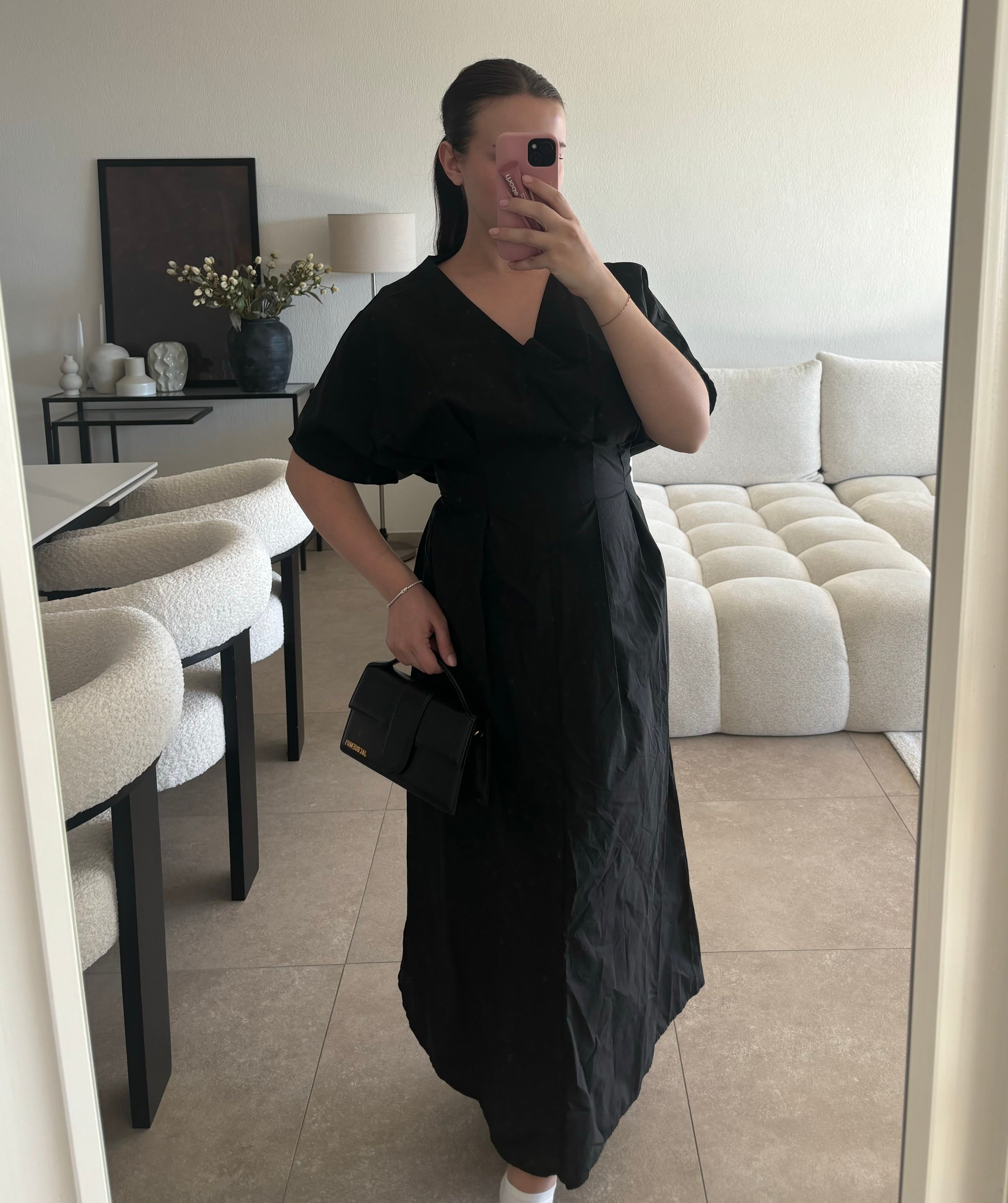Robe taille unique, se noue au dos