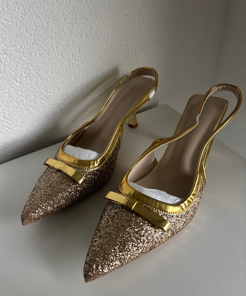 Escarpins à paillettes taille 43 (plutôt 41-42)