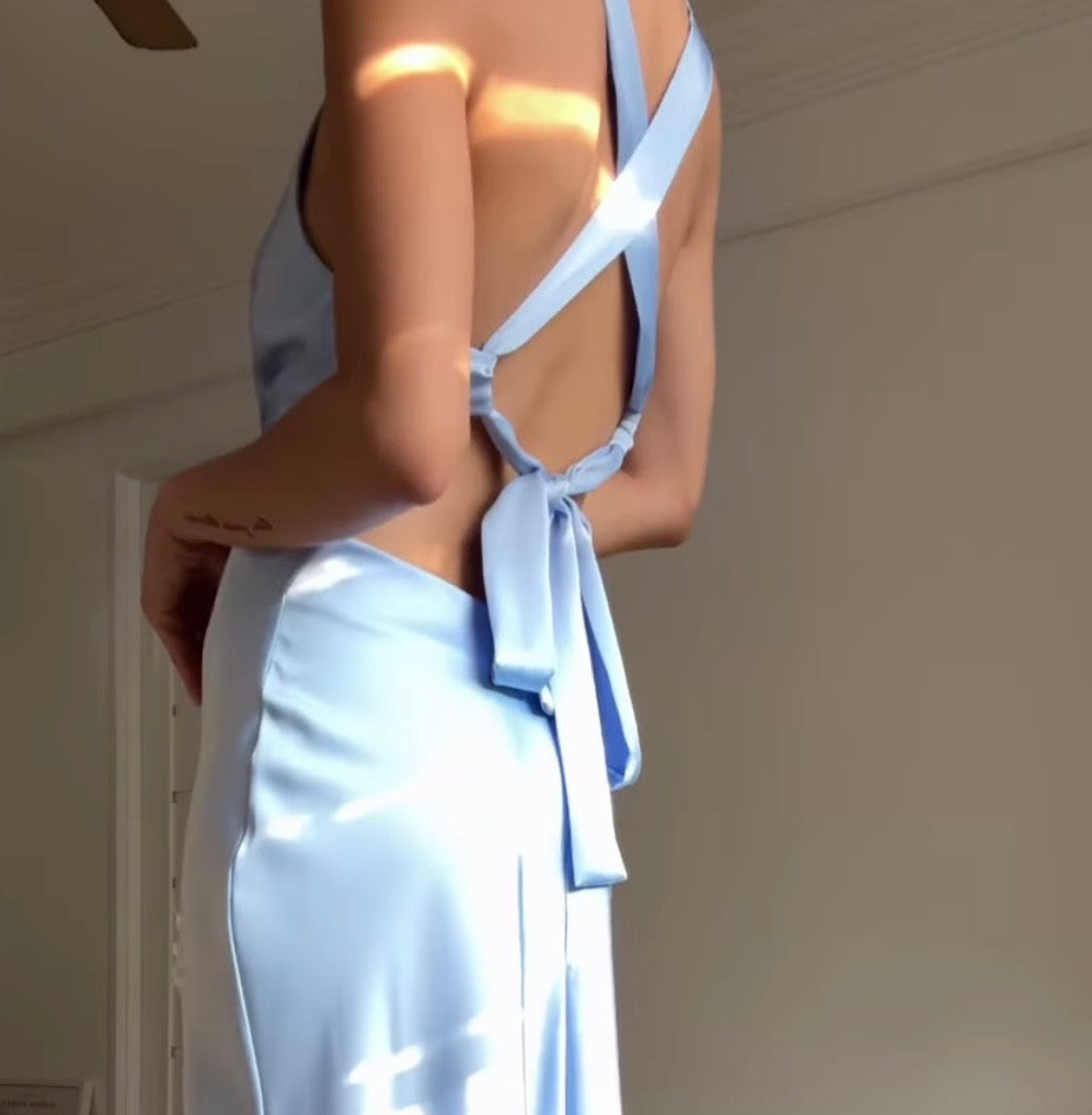 Robe satinée taille S