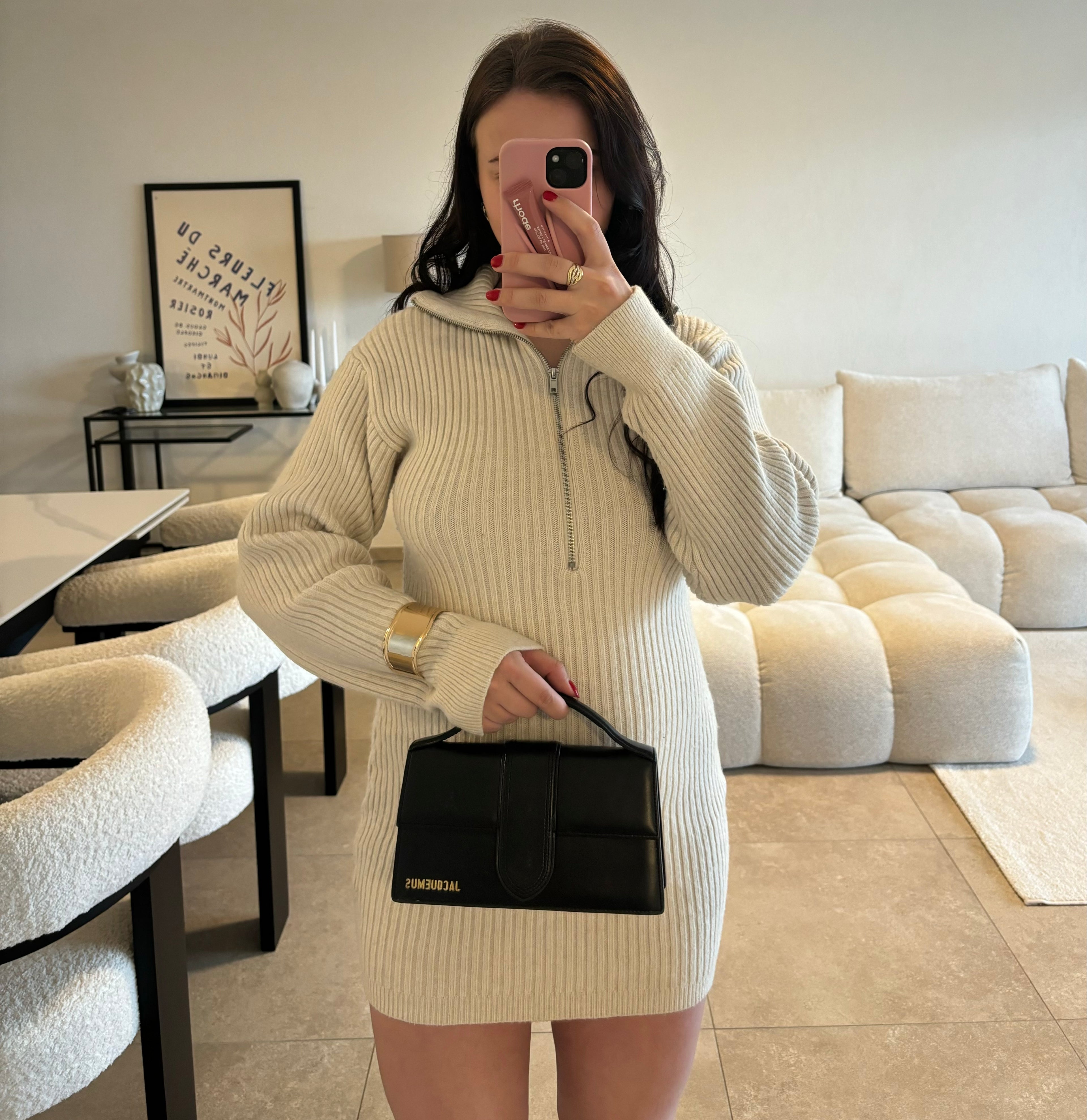 Robe H&M taille XS (peut aller pour un S/M)