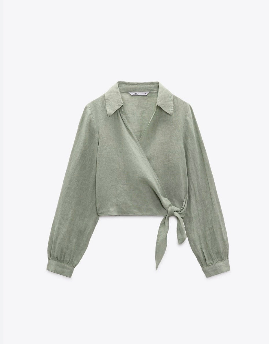 Blouse Zara taille S (peut aussi aller pour un M)