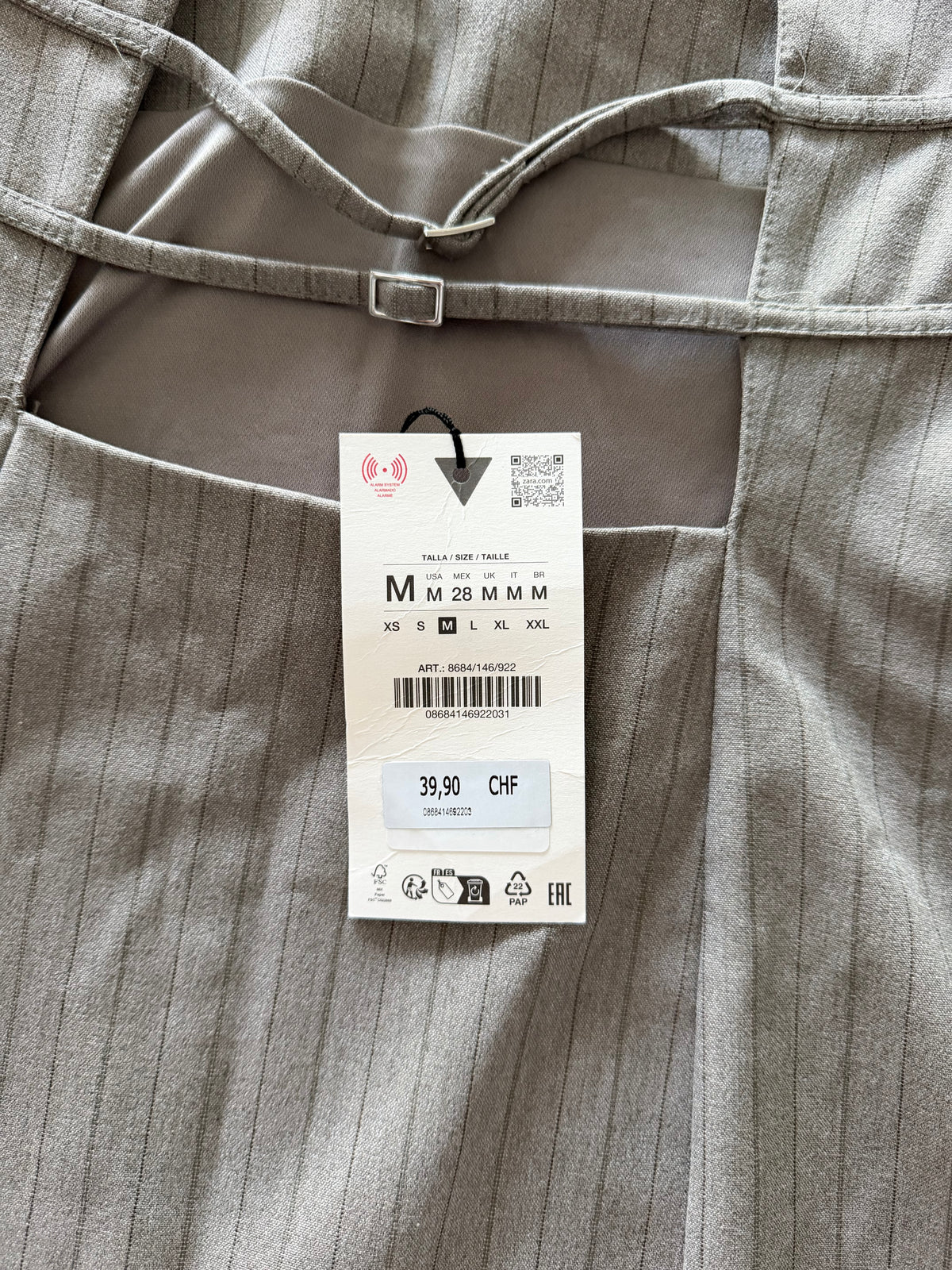 Robe Zara taille M (neuve)