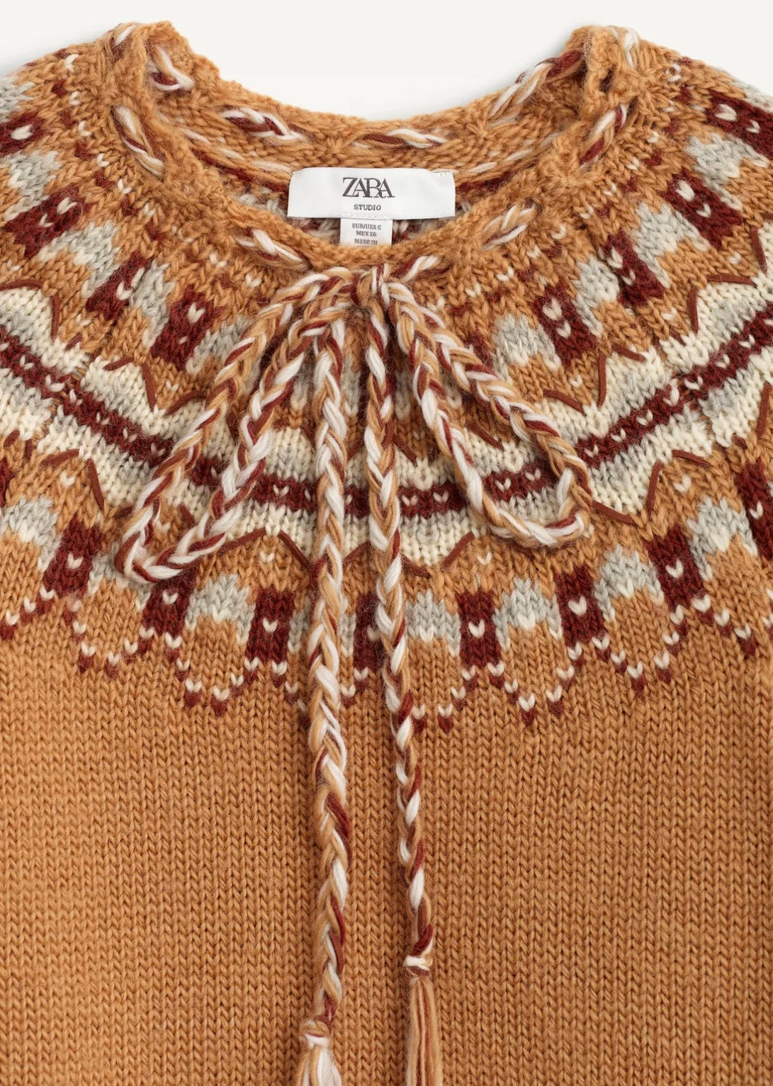 Poncho en maille 100% laine Zara taille M (édition limitée)