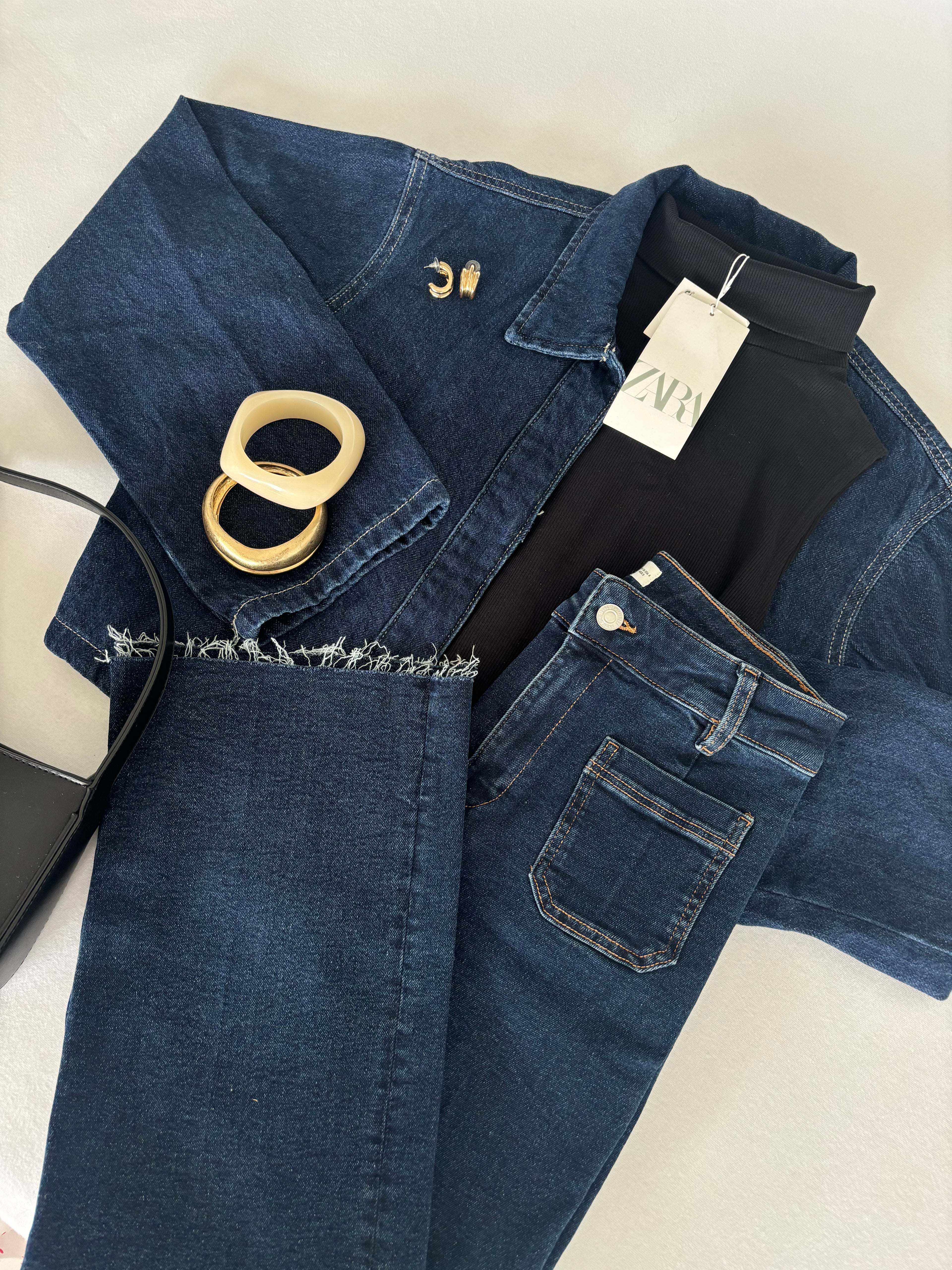 Jeans MANGO taille 36