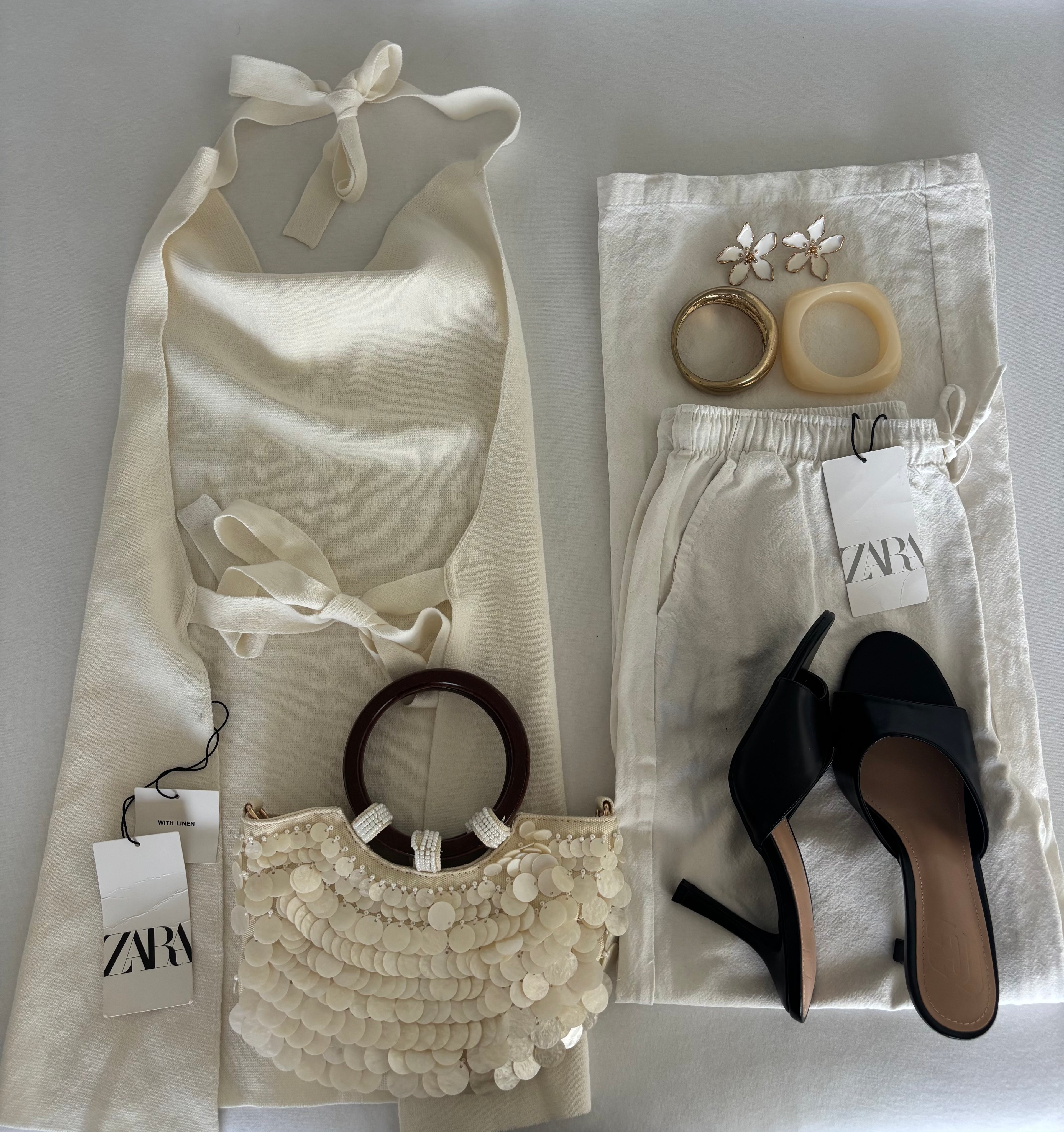 Haut Zara dos ouvert taille M (neuf)
