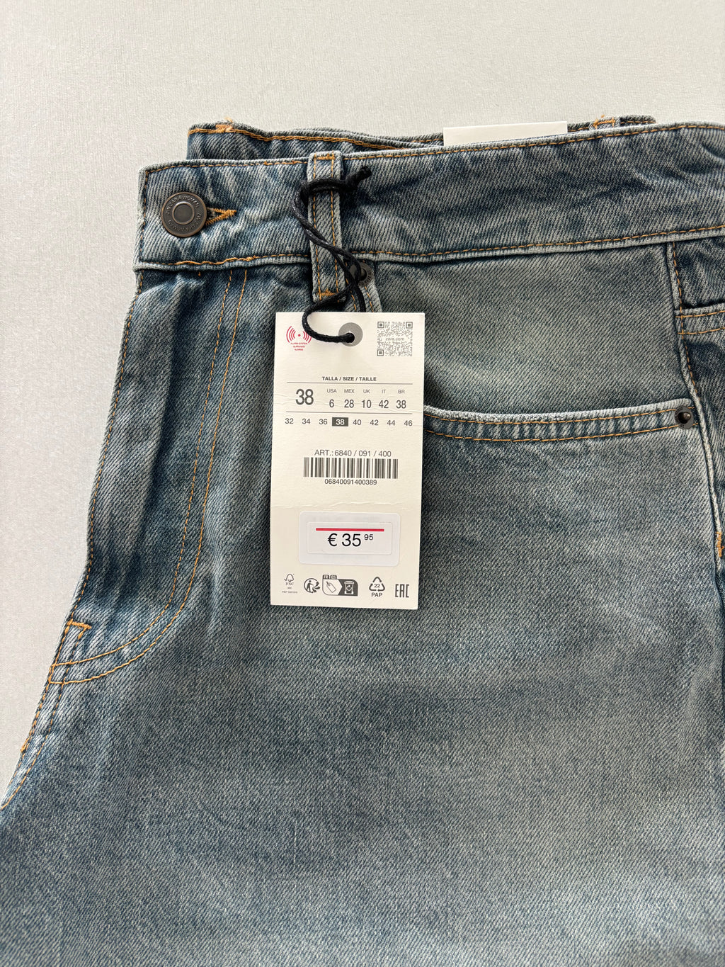 Bermuda Zara taille 38 (neuf)
