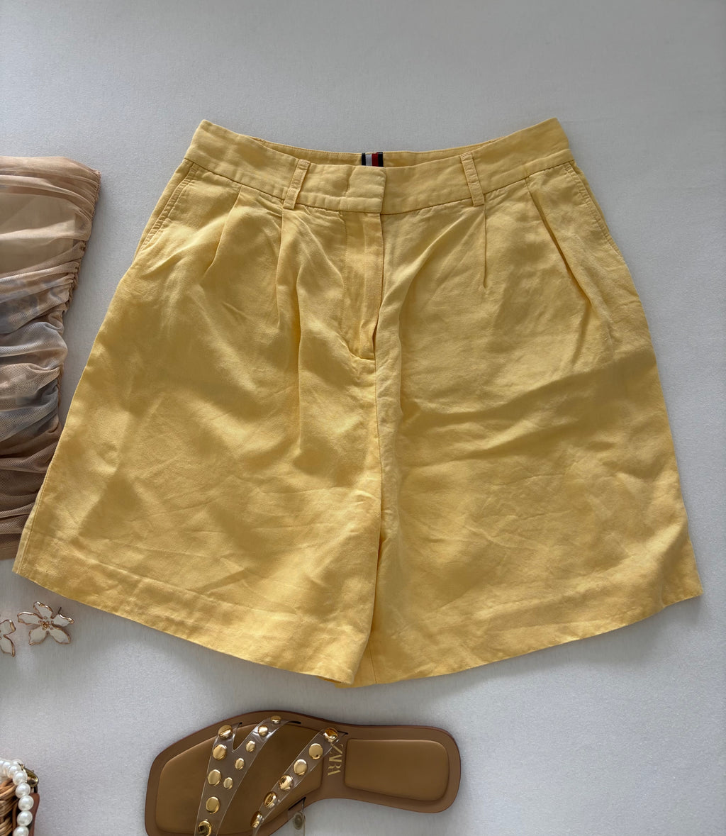 Short Tommy Hilfiger taille 36